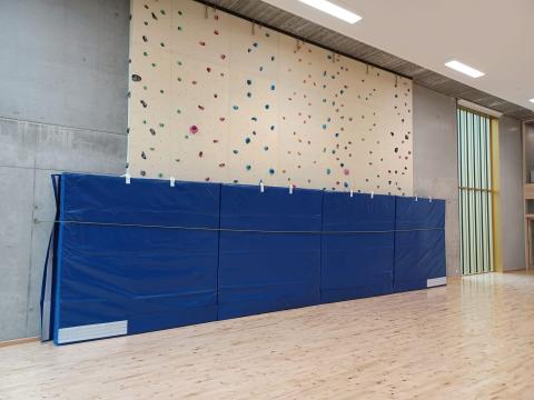 Mur d'escalade et sol O'safe