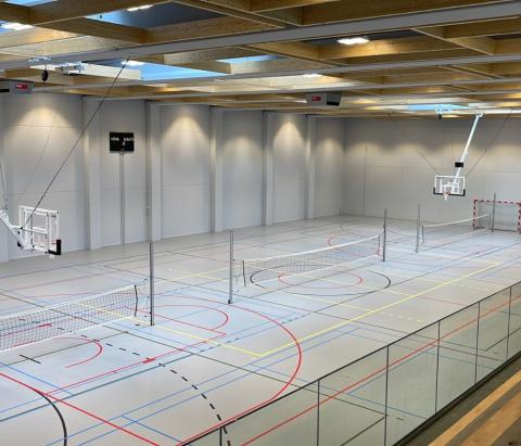 Equipements sportifs volley, basket et foot Stade Owens