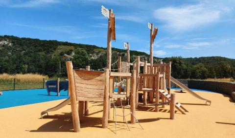 Module de jeux bateau durable et sécurisé