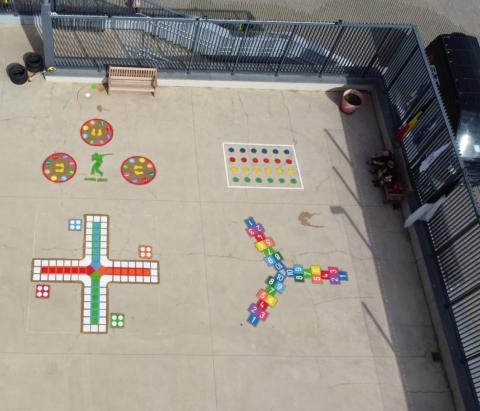 marquages au sol cour de récré école Georges Désir