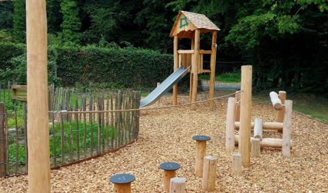 aménagement ludique en bois de robinier