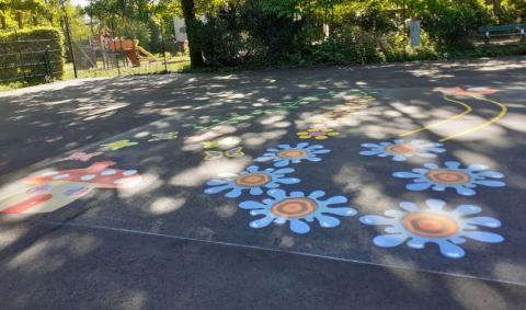 marquage thermoplastique parcours de fleurs