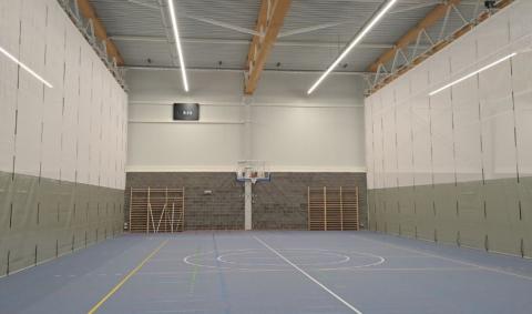 elektrisch ophijsbare scheidingsgordijnen