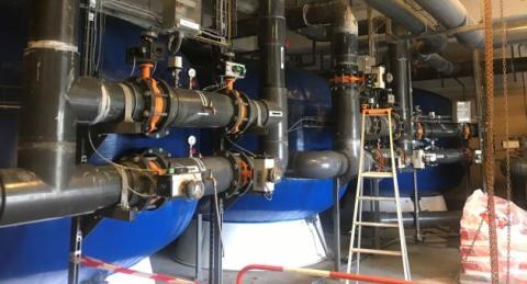 Installation technique pour assurer la qualité de l'eau des piscines