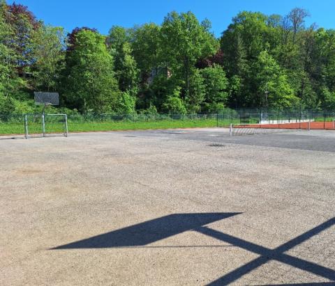 avant la construction d'un terrain multisport à Stavelot