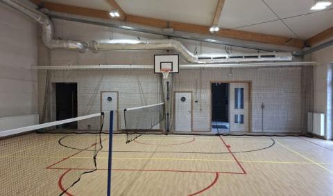 équipements salle éducation physique trois-ponts