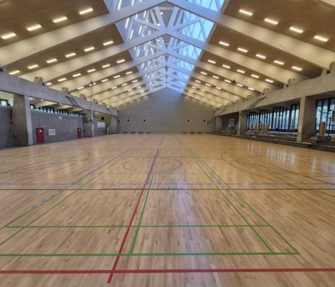 parquet massif centre sportif blanc gravier Sart-Tilman Liège