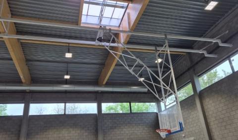 but de basket-ball en charpente