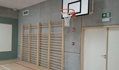 espaliers et but de basket
