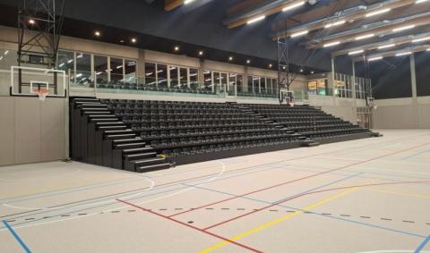 Tribunes dans un complexe sportif de Turnhout